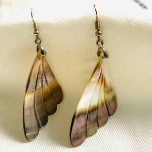 Silver Shell Drop Earrings.